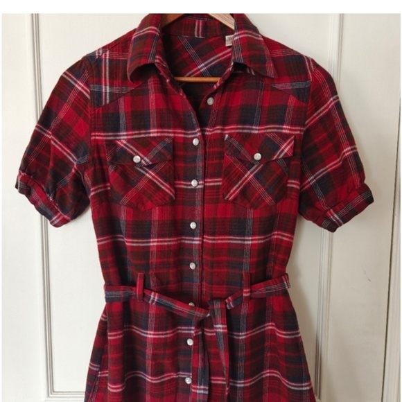 Red Plaid Belted  Cotton Mini Shirt Dress - Sz Med, 90s, y2k - Picture 3 of 13